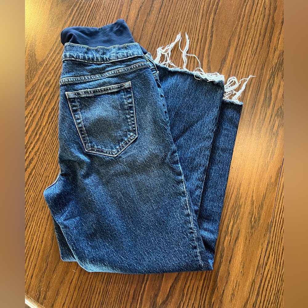 Gap maternity cheeky straight denim.